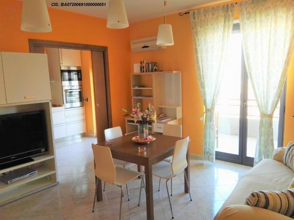 La Bomboniera Apartment Bari Exterior photo